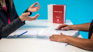 Lire la suite à propos de l’article LES OBLIGATIONS RH D’UN CLUB SPORTIF : CE QU’IL FAUT SAVOIR 